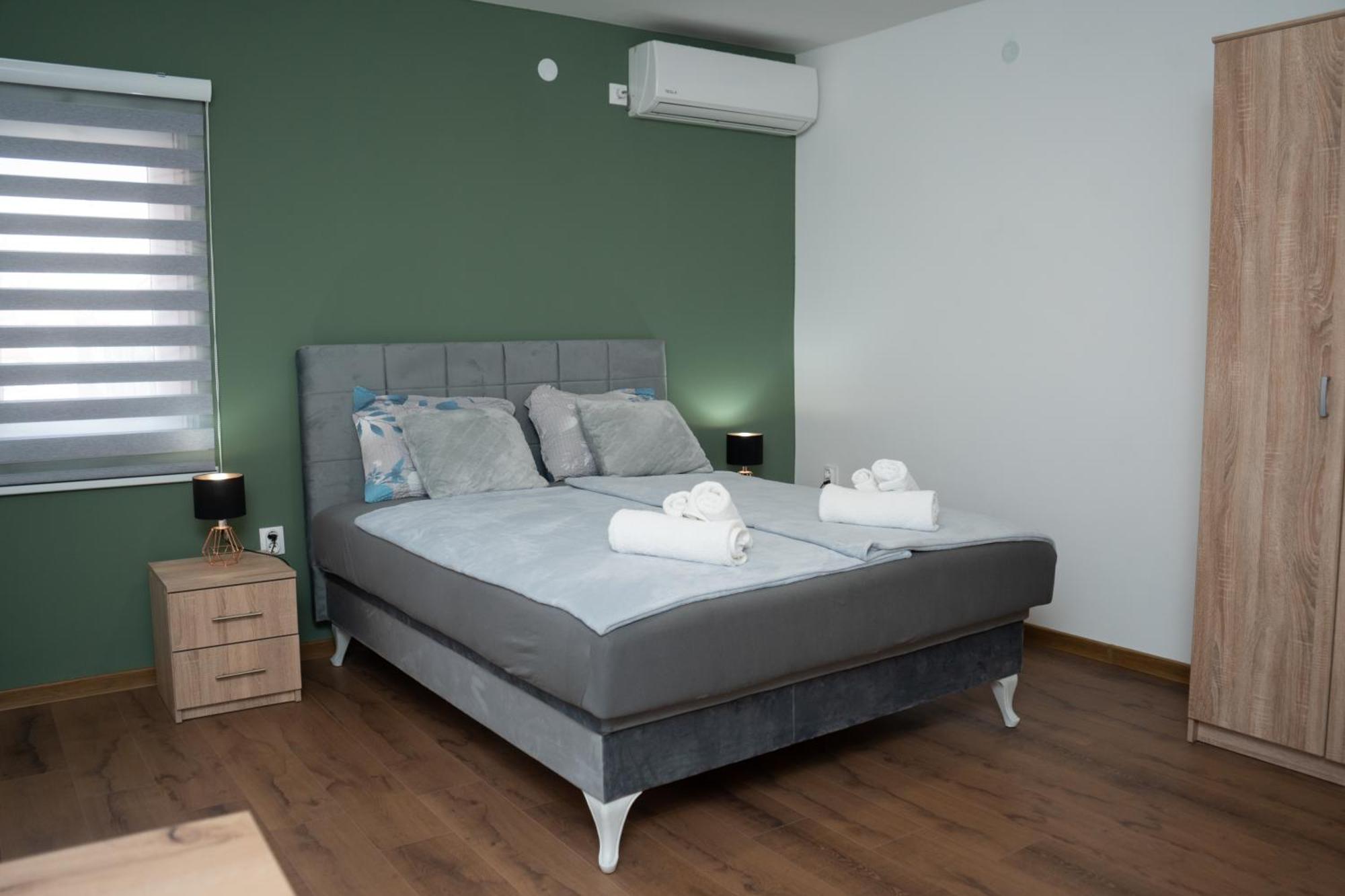 On Point Apartment Mostar Ngoại thất bức ảnh