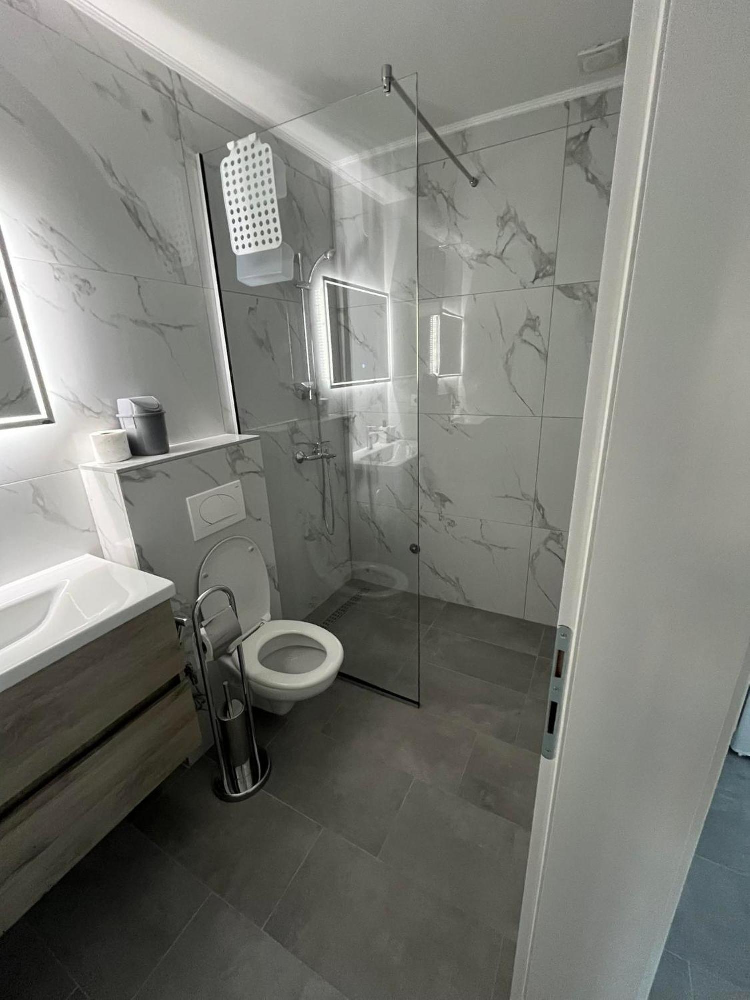 On Point Apartment Mostar Ngoại thất bức ảnh